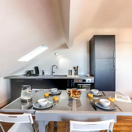 Crestia Apartamento